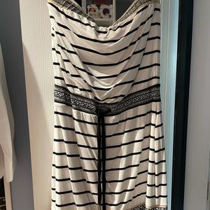 NWOT WHBM tube dress.